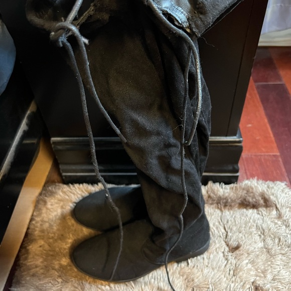 ARDENE - black tall boots - Picture 3 of 6